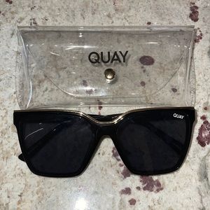 NEW. Quay sunglasses